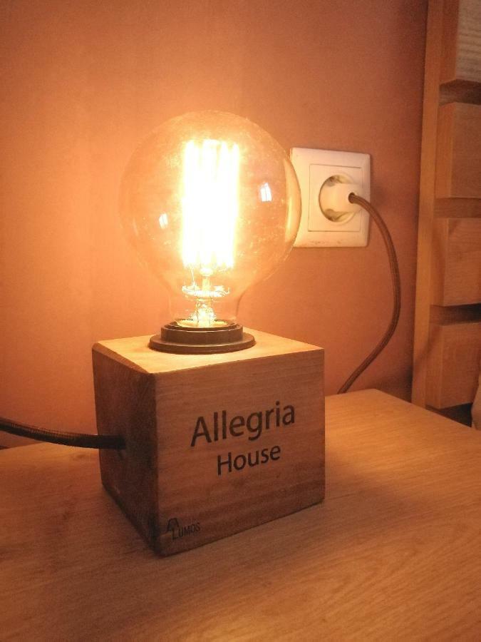 ---Allegria House--- Kazbegi Kültér fotó